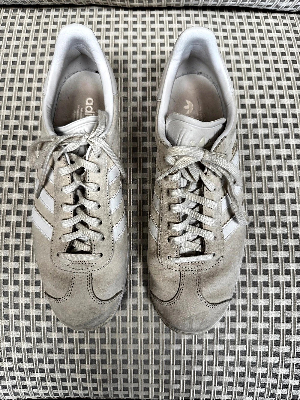 adidas Gazelle Women's Sneakers Gray & White US 9